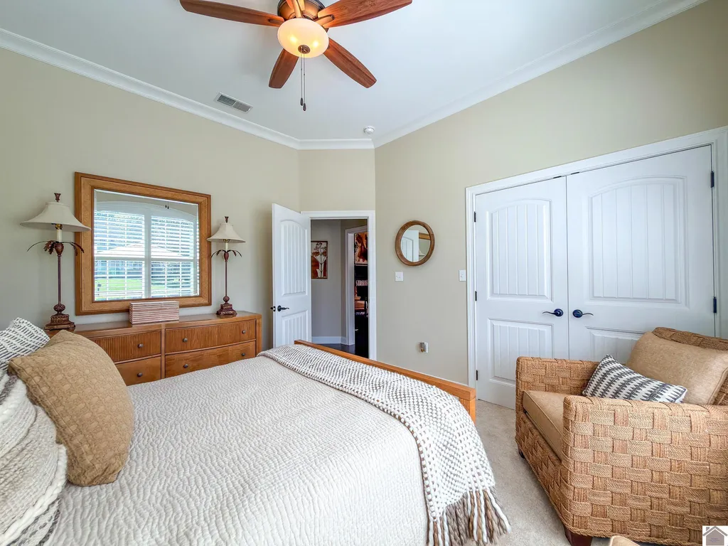 148 Pheasant Run Paducah KY 42001