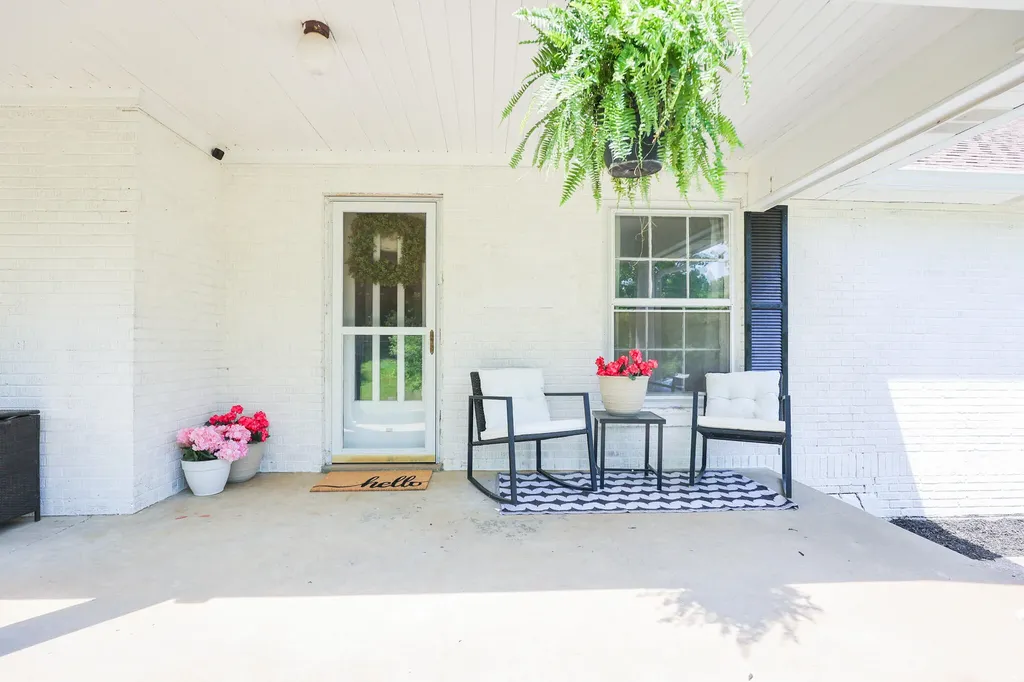 1763 Dogtown Road Benton KY 42025