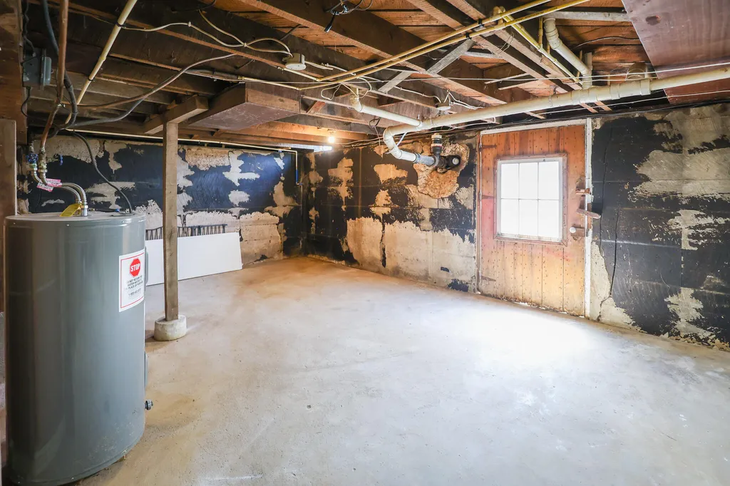 1763 Dogtown Road Benton KY 42025