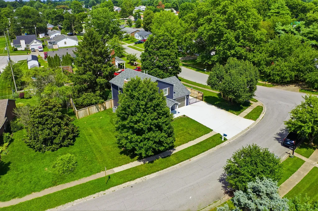 514 Berlin Drive Versailles KY 40383