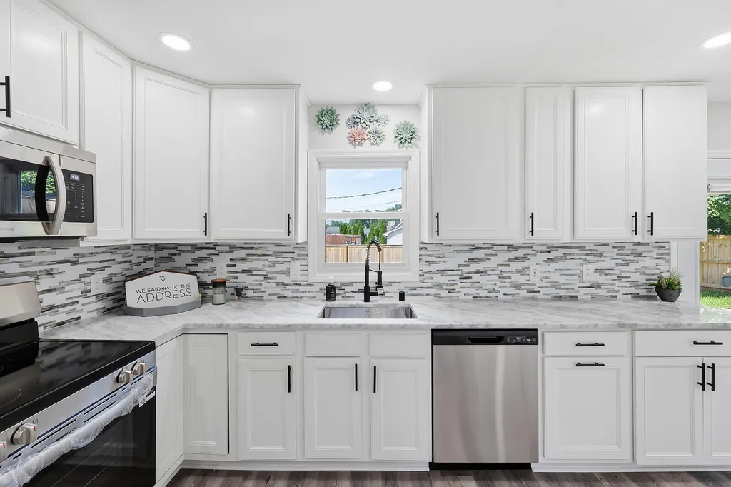 514 Berlin Drive Versailles KY 40383