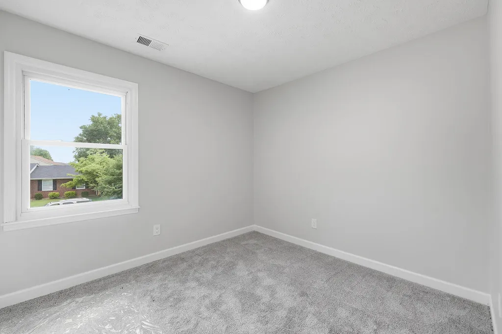 514 Berlin Drive Versailles KY 40383