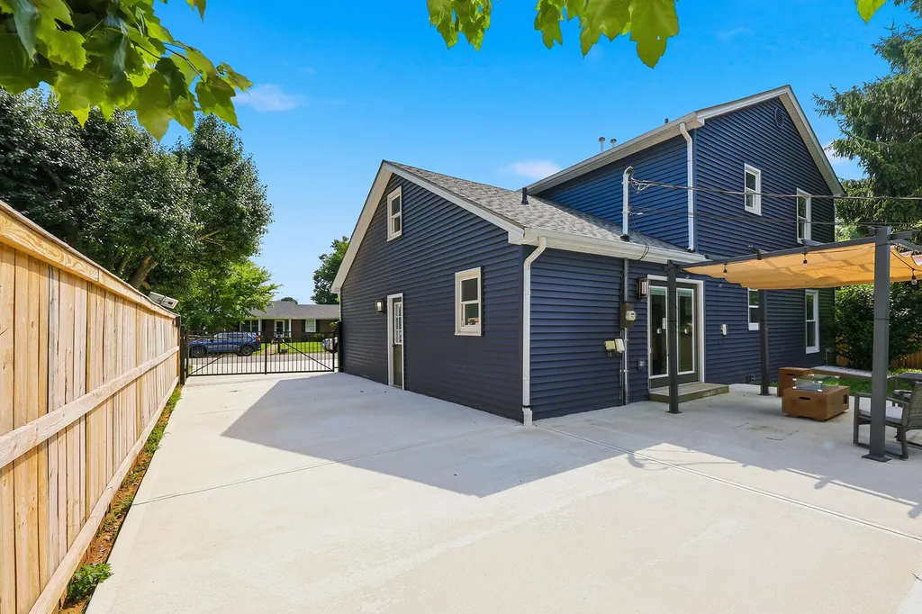 514 Berlin Drive Versailles KY 40383