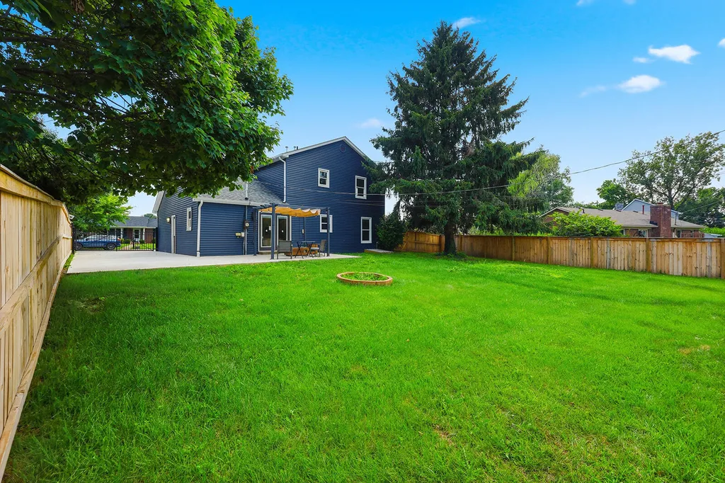 514 Berlin Drive Versailles KY 40383