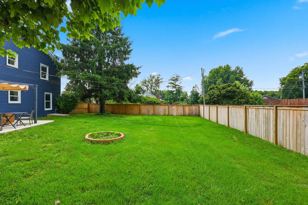 514 Berlin Drive Versailles KY 40383