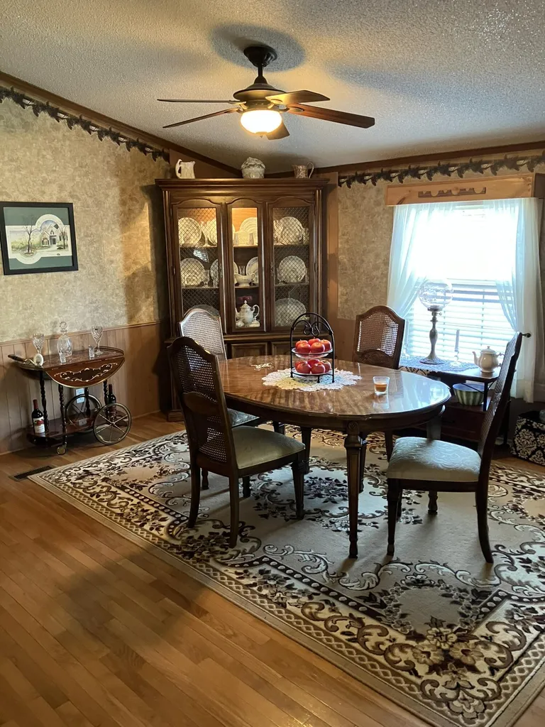 122 Breezy Loop Fredonia KY 42411