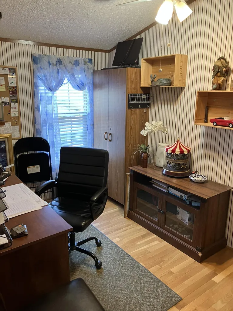 122 Breezy Loop Fredonia KY 42411