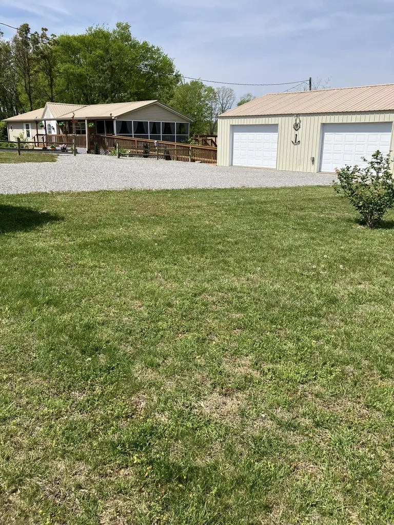 122 Breezy Loop Fredonia KY 42411