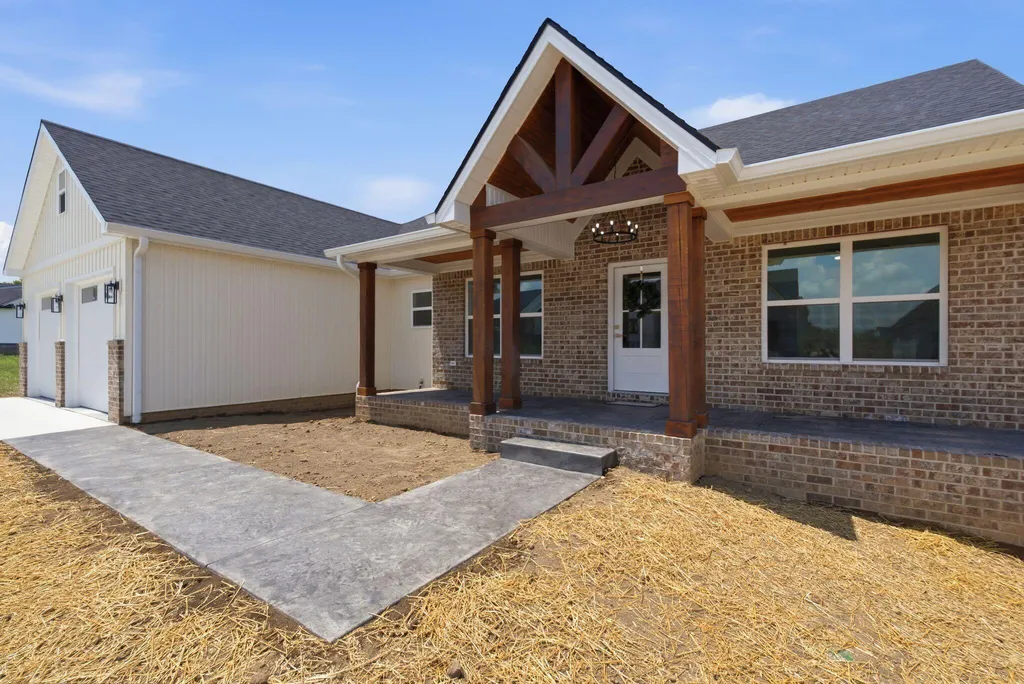 102 Bill Silvey Road Danville KY 40422