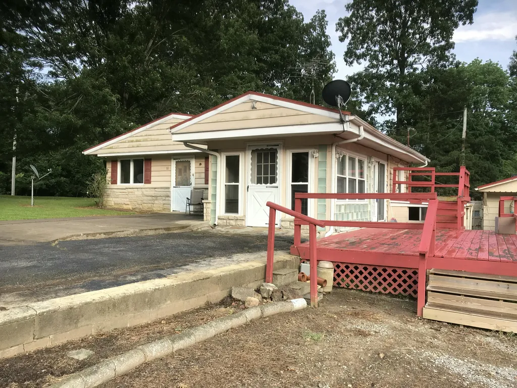 11 Buckhorn Circle Gilbertsville KY 42044