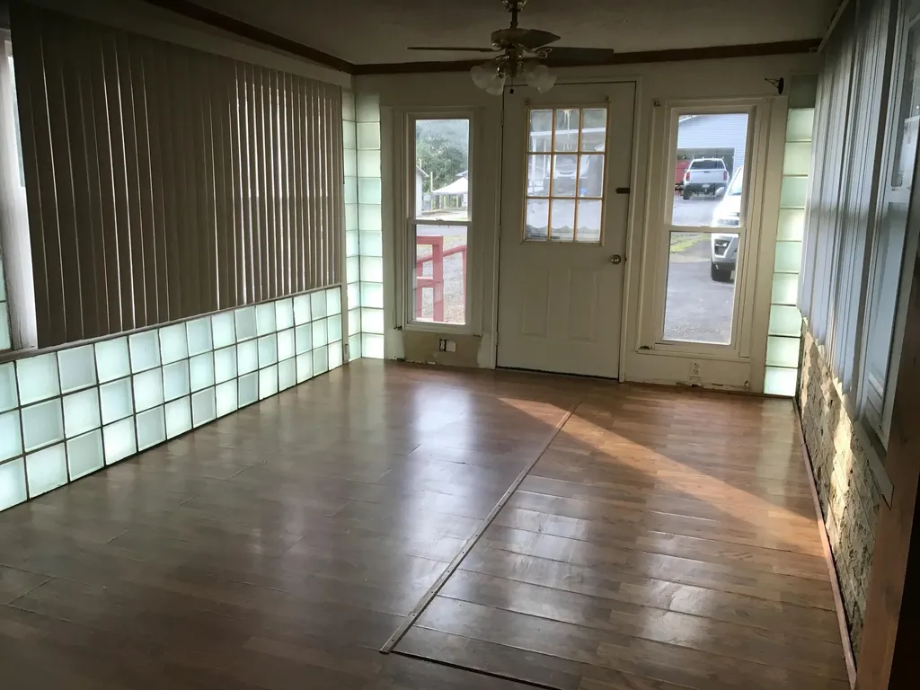 11 Buckhorn Circle Gilbertsville KY 42044