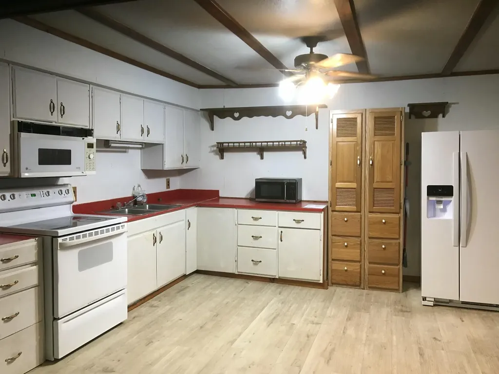 11 Buckhorn Circle Gilbertsville KY 42044