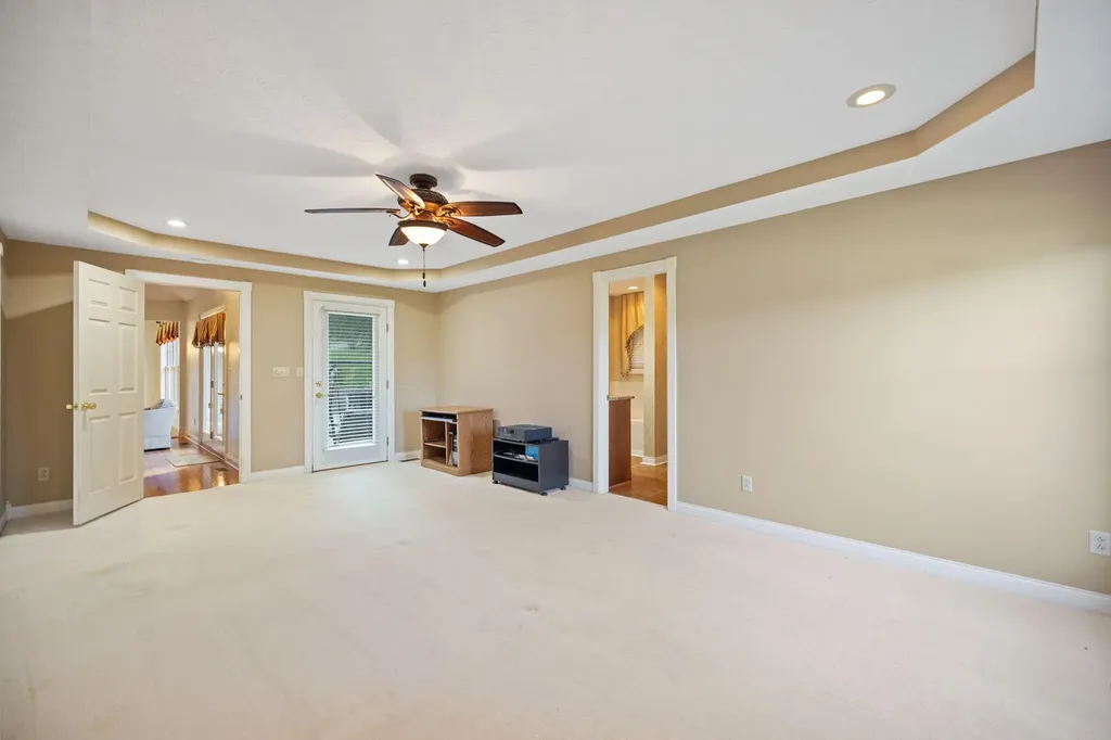 871 Woods Edge Drive Somerset KY 42503
