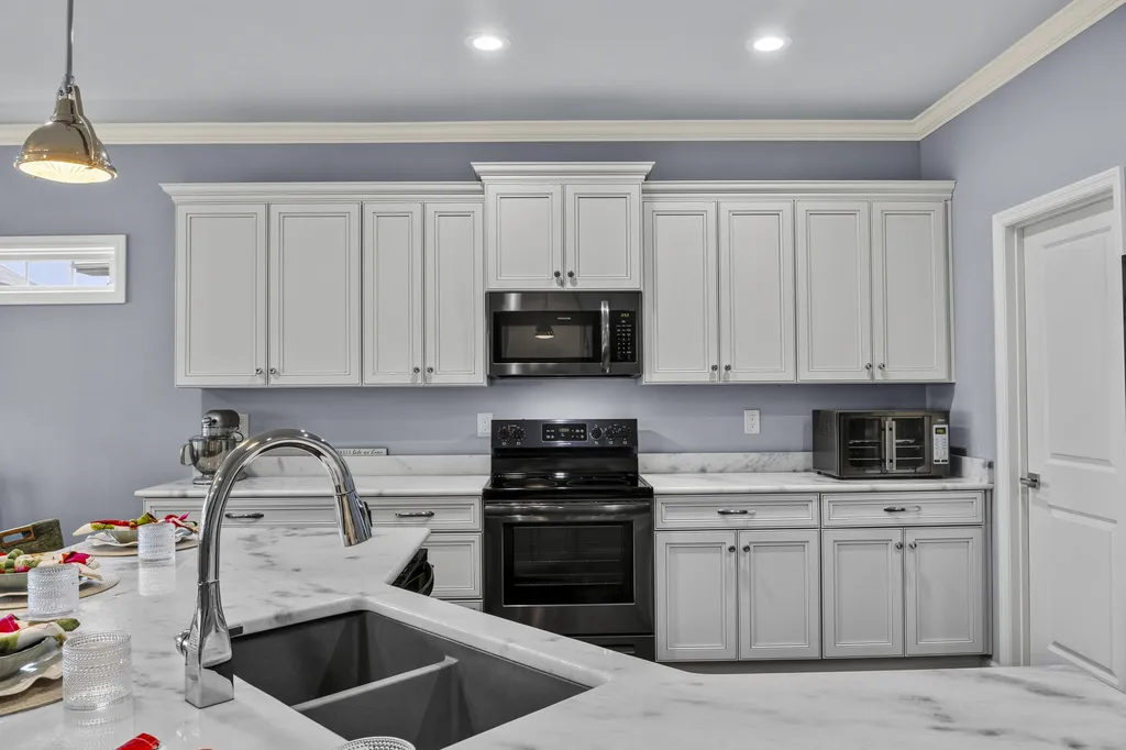 113 Golden Burley Avenue Nicholasville KY 40356
