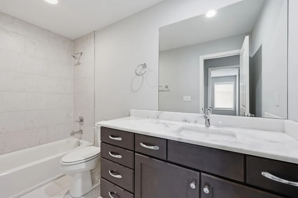 113 Golden Burley Avenue Nicholasville KY 40356