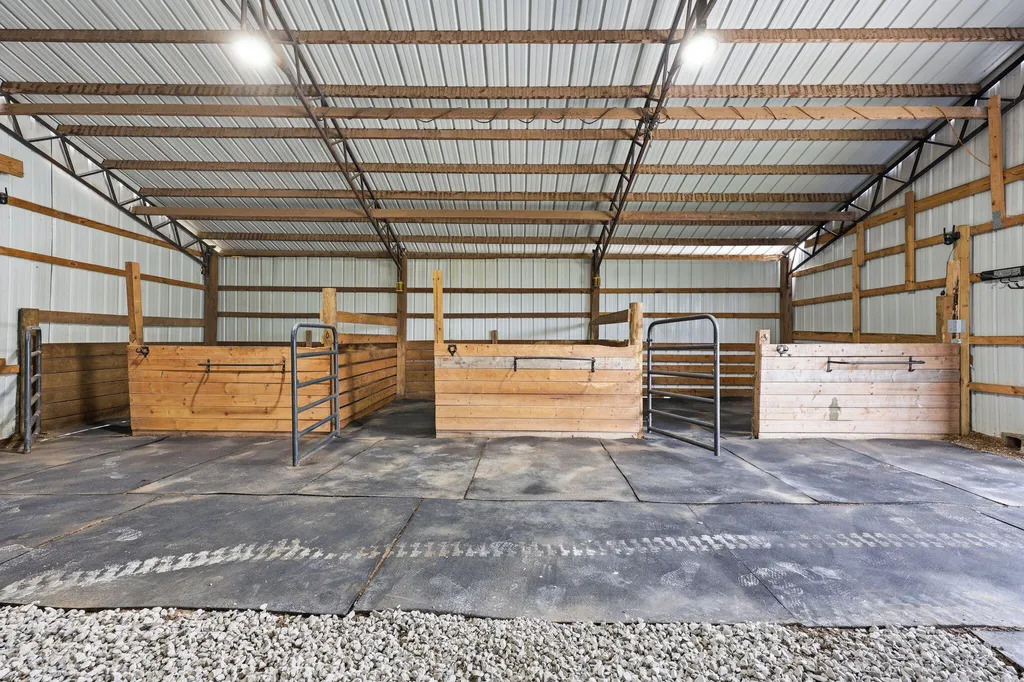 6888 Bybee Road Winchester KY 40391