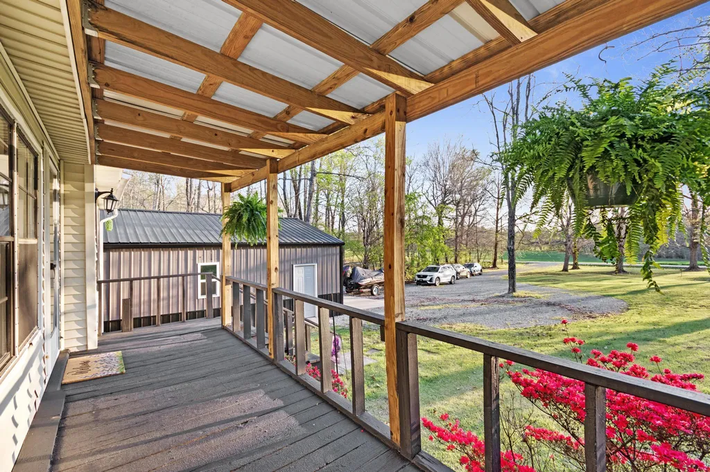 2278 U.s. 641 North Eddyville KY 42038