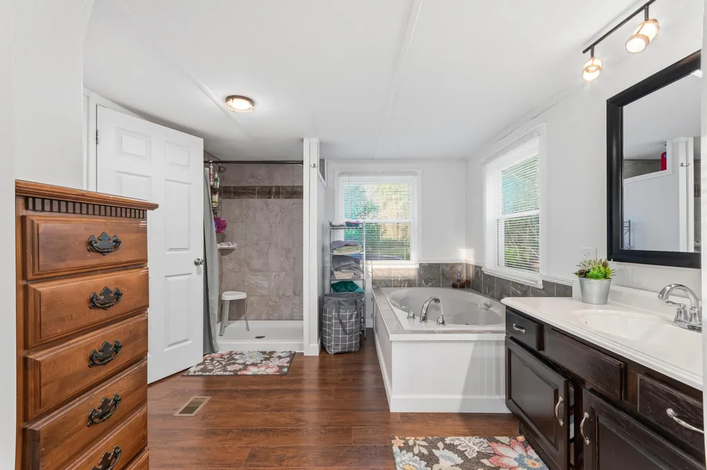 2278 U.s. 641 North Eddyville KY 42038