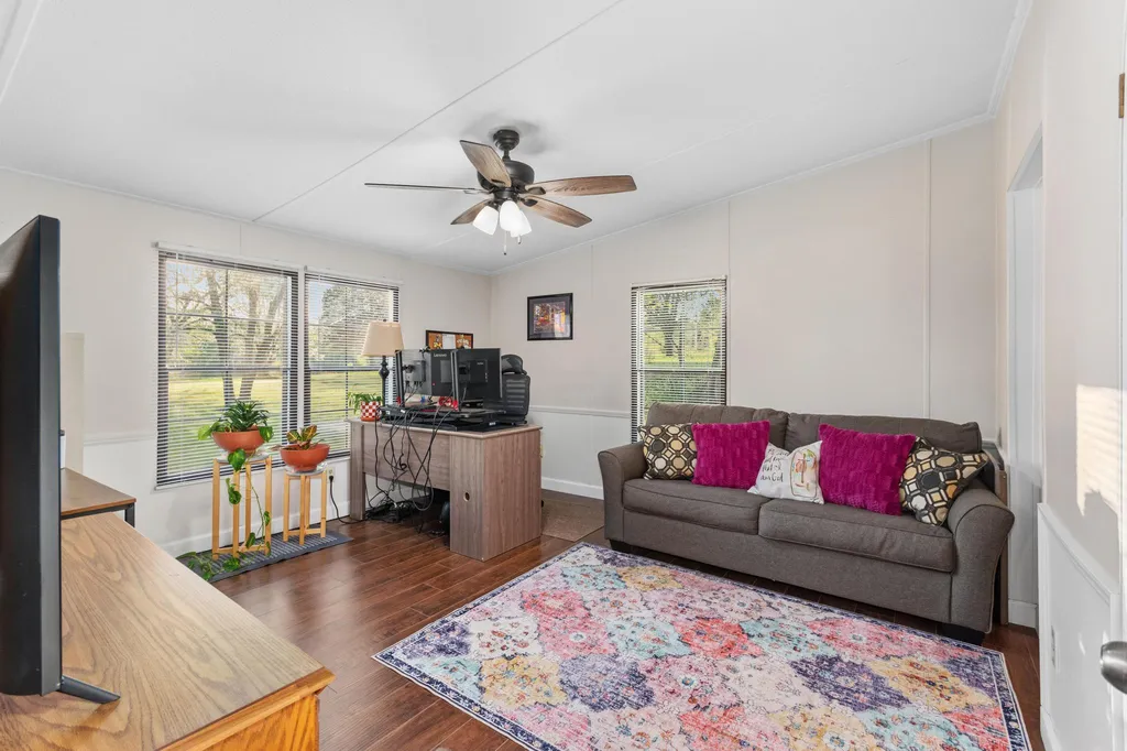 2278 U.s. 641 North Eddyville KY 42038