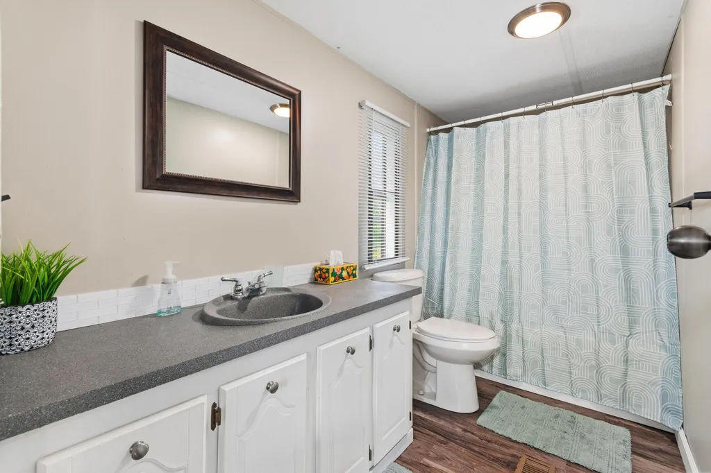 2278 U.s. 641 North Eddyville KY 42038