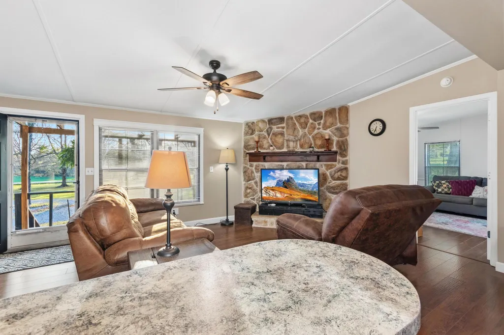 2278 U.s. 641 North Eddyville KY 42038
