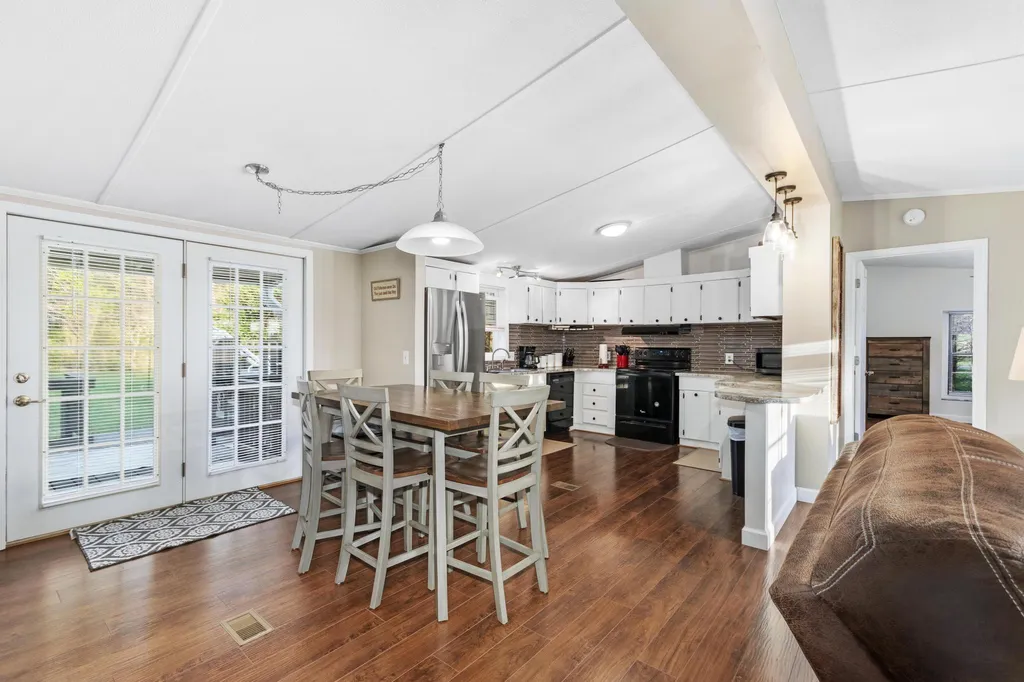2278 U.s. 641 North Eddyville KY 42038