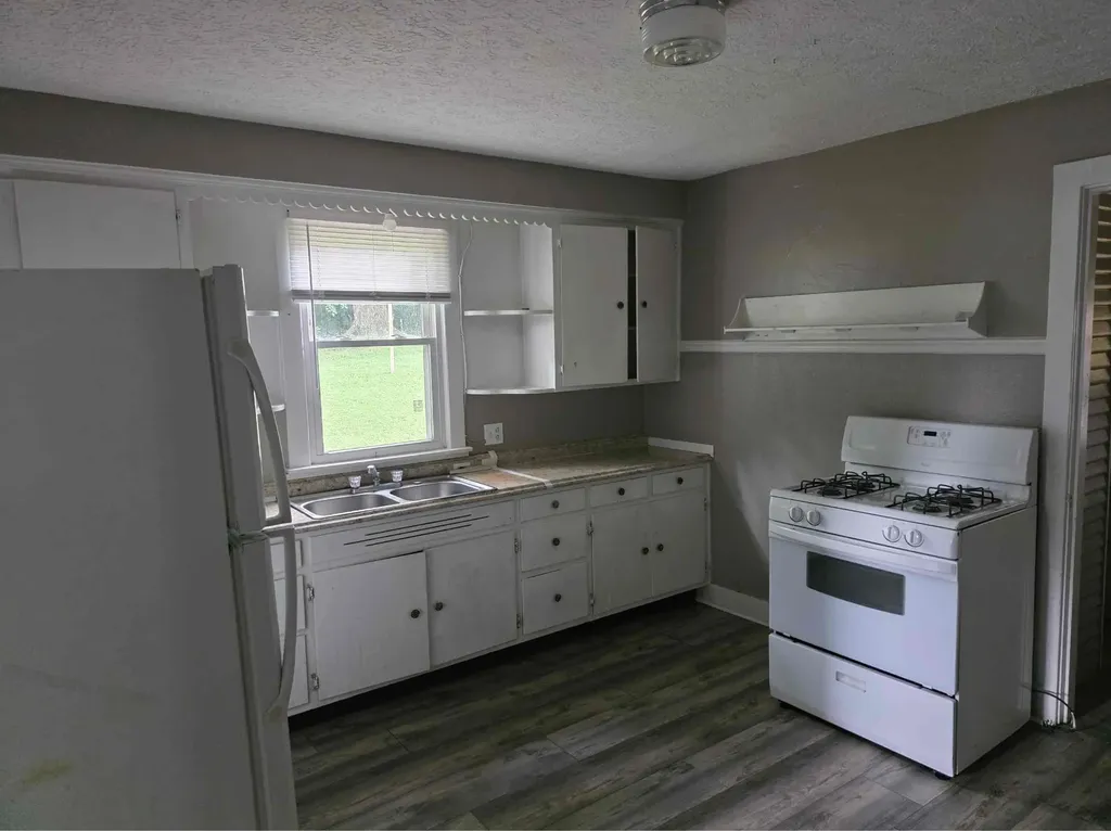318 Inverness Avenue Louisville KY 40214
