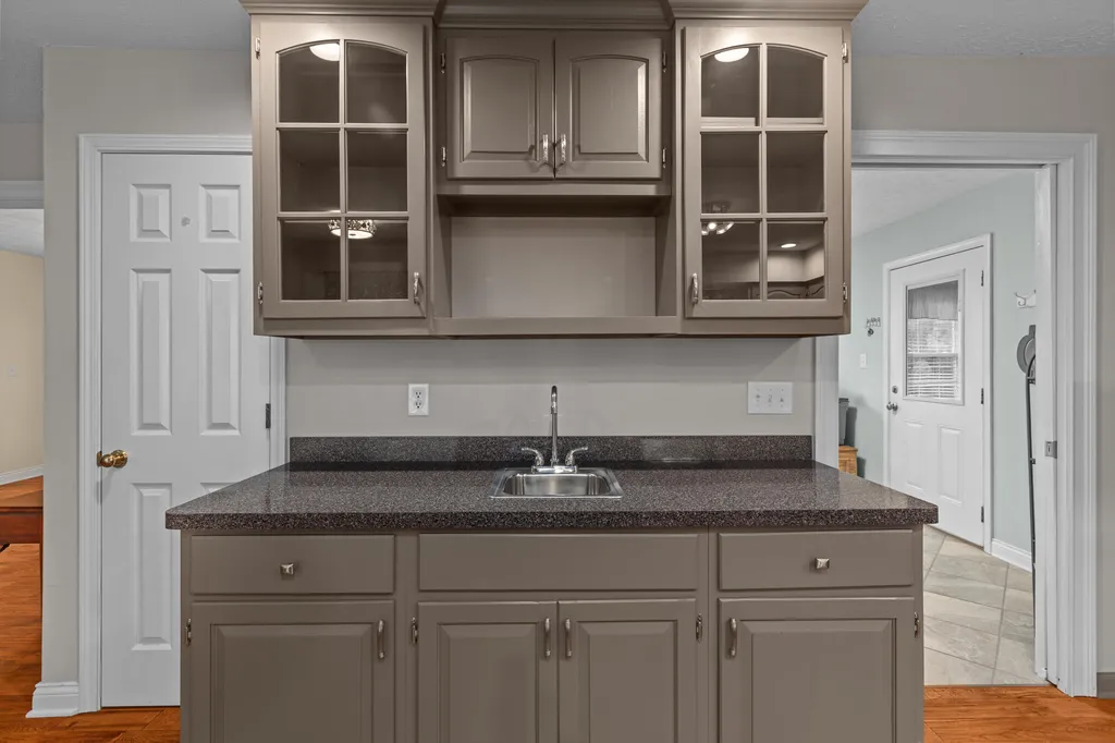 215 Delaplain Road Winchester KY 40391