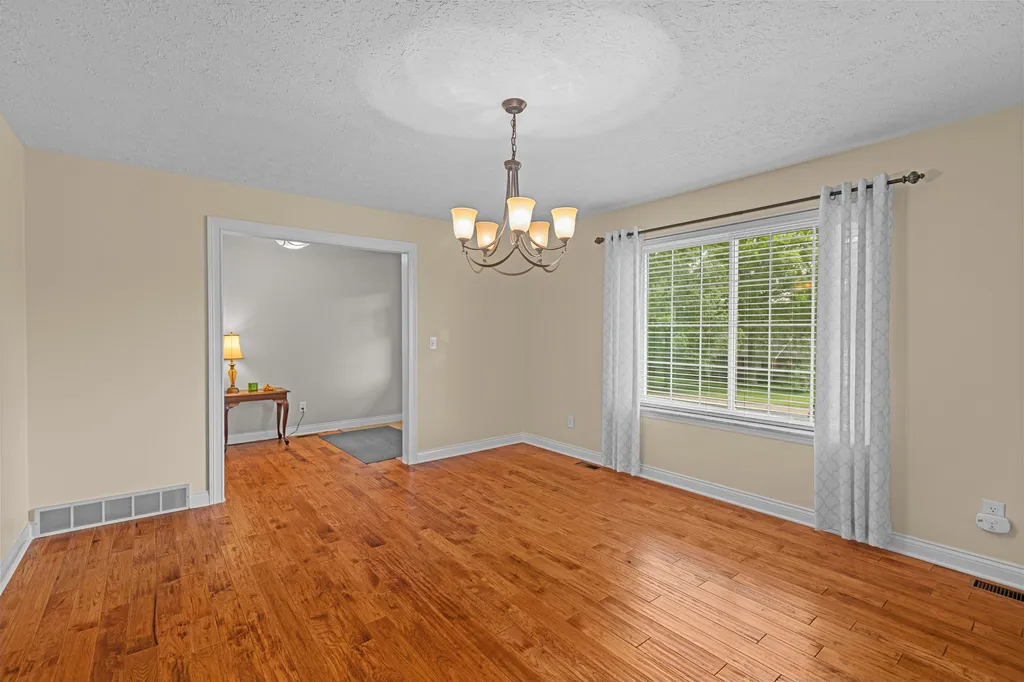 215 Delaplain Road Winchester KY 40391