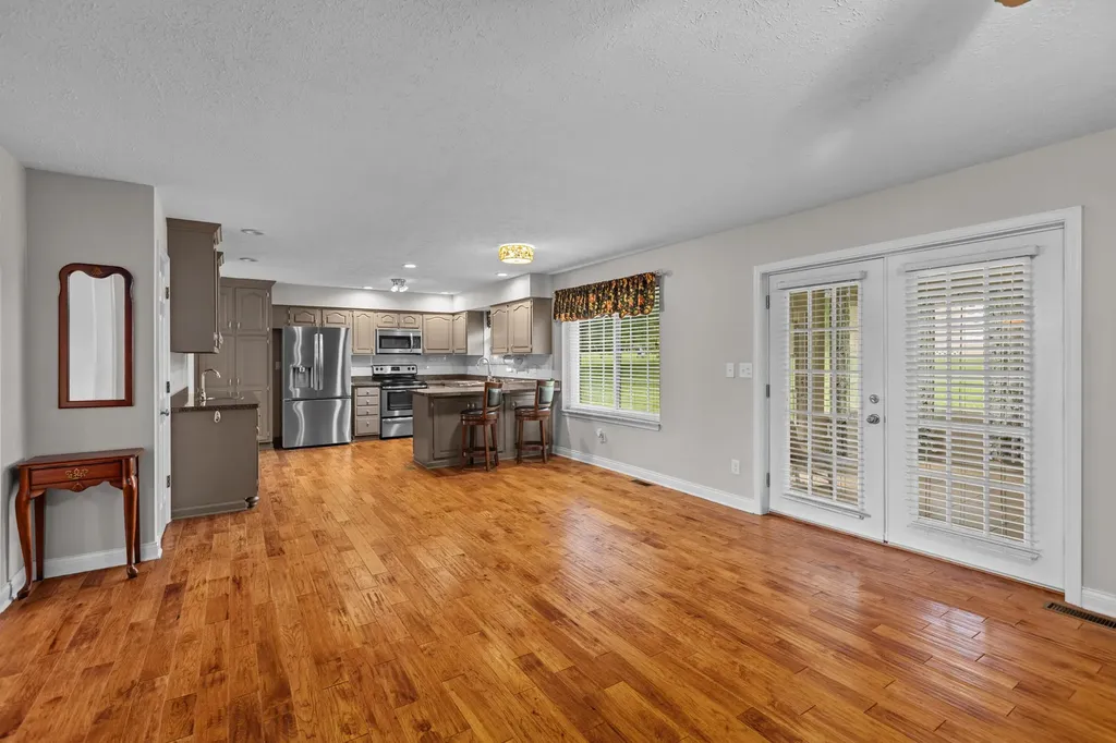 215 Delaplain Road Winchester KY 40391