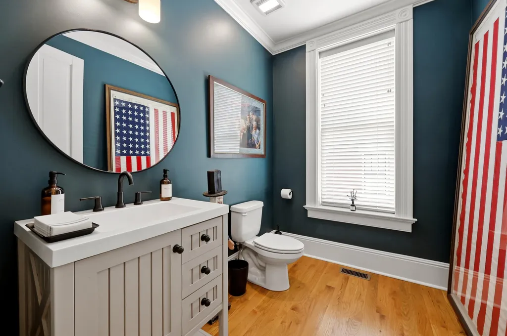 565 W Second Street Lexington KY 40508