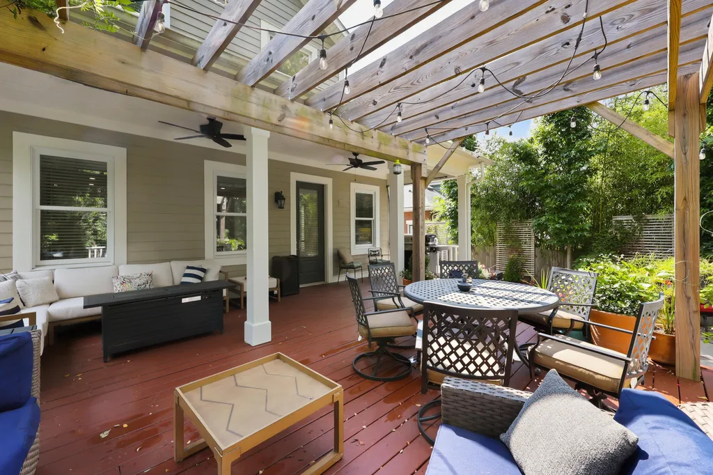 565 W Second Street Lexington KY 40508