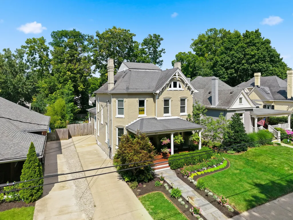 565 W Second Street Lexington KY 40508
