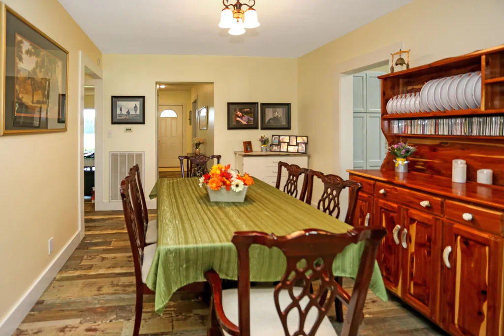 332 Jones Sparkman Road Murray KY 42071