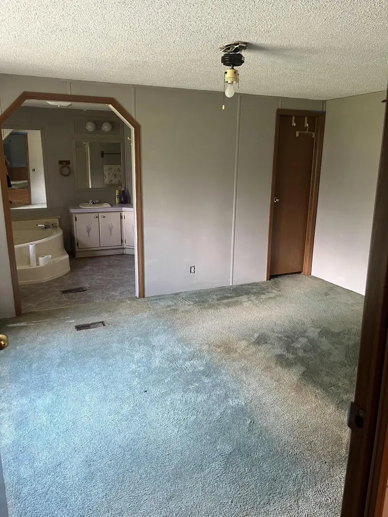 42 Sills Lane Benton KY 42025