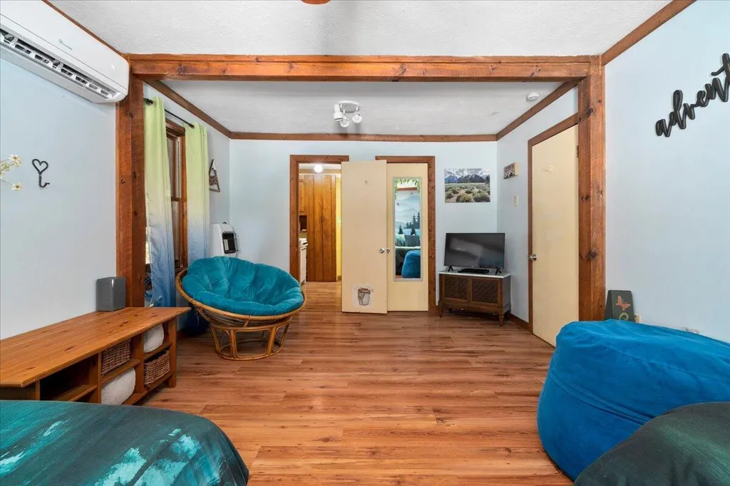 5931 Ky-15 Pine Ridge KY 41360