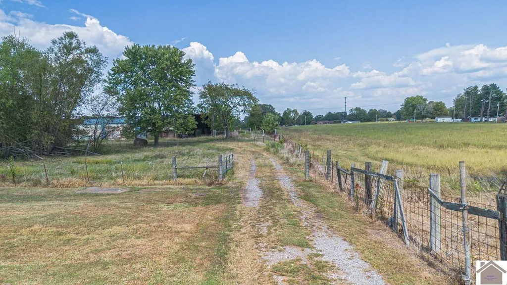 7150 Benton Road Paducah KY 42003