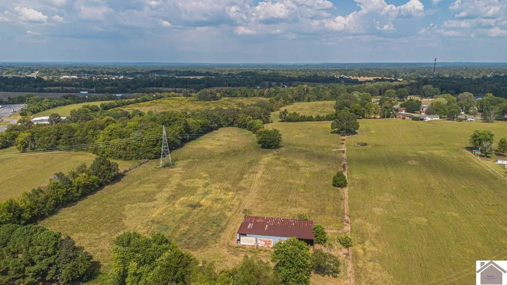 7150 Benton Road Paducah KY 42003