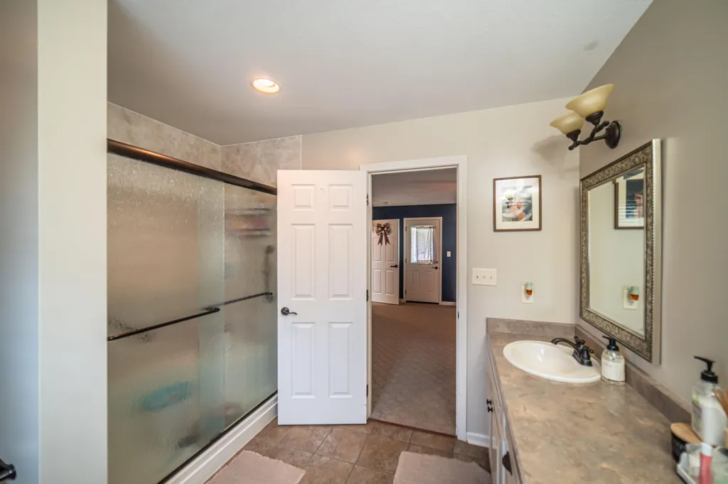 211 Larkspur Lane Paducah KY 42003
