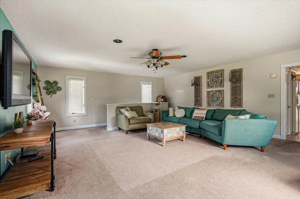 92 Skyview Drive Corbin KY 40701