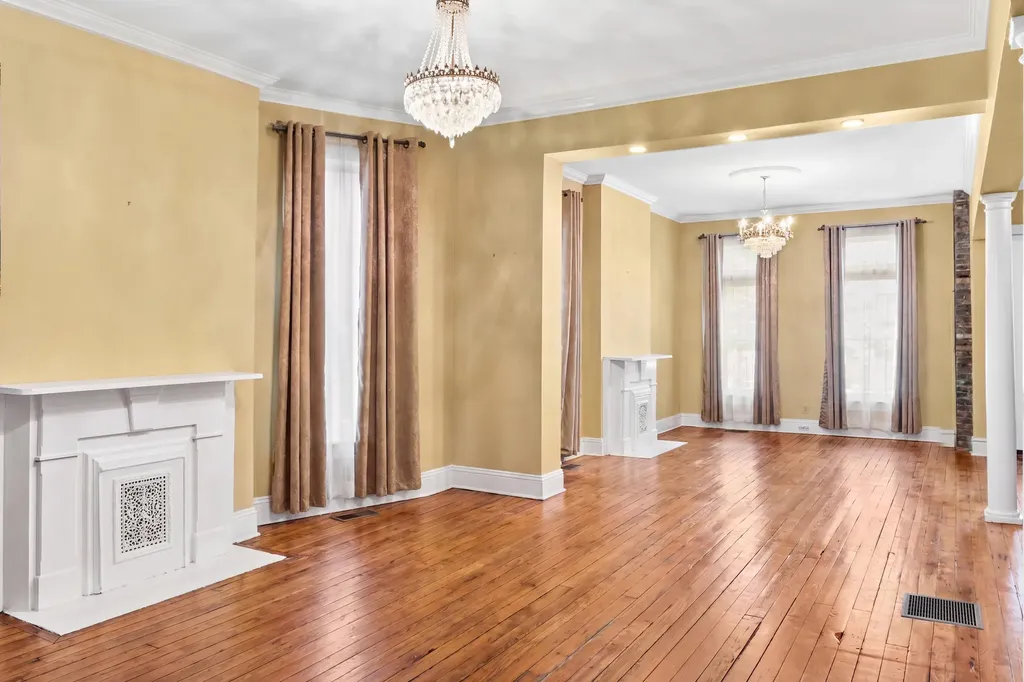472 W 2nd Street Lexington KY 40507
