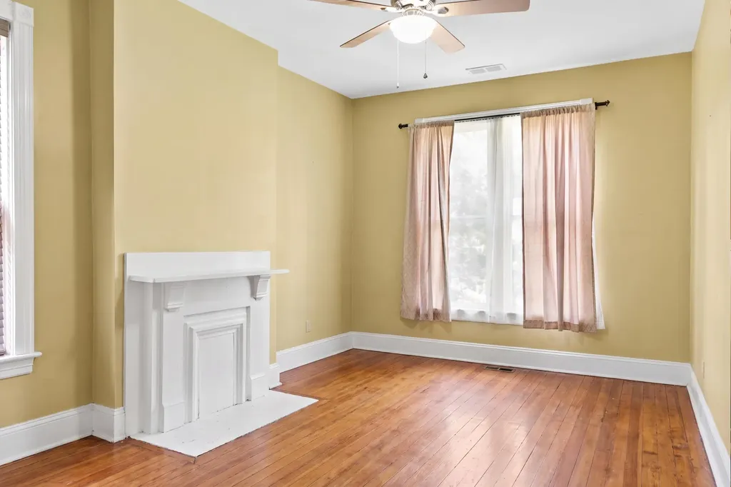 472 W 2nd Street Lexington KY 40507