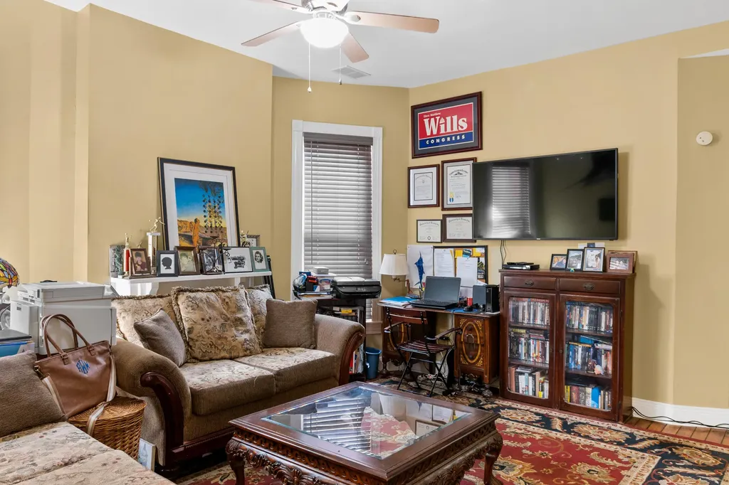 472 W 2nd Street Lexington KY 40507