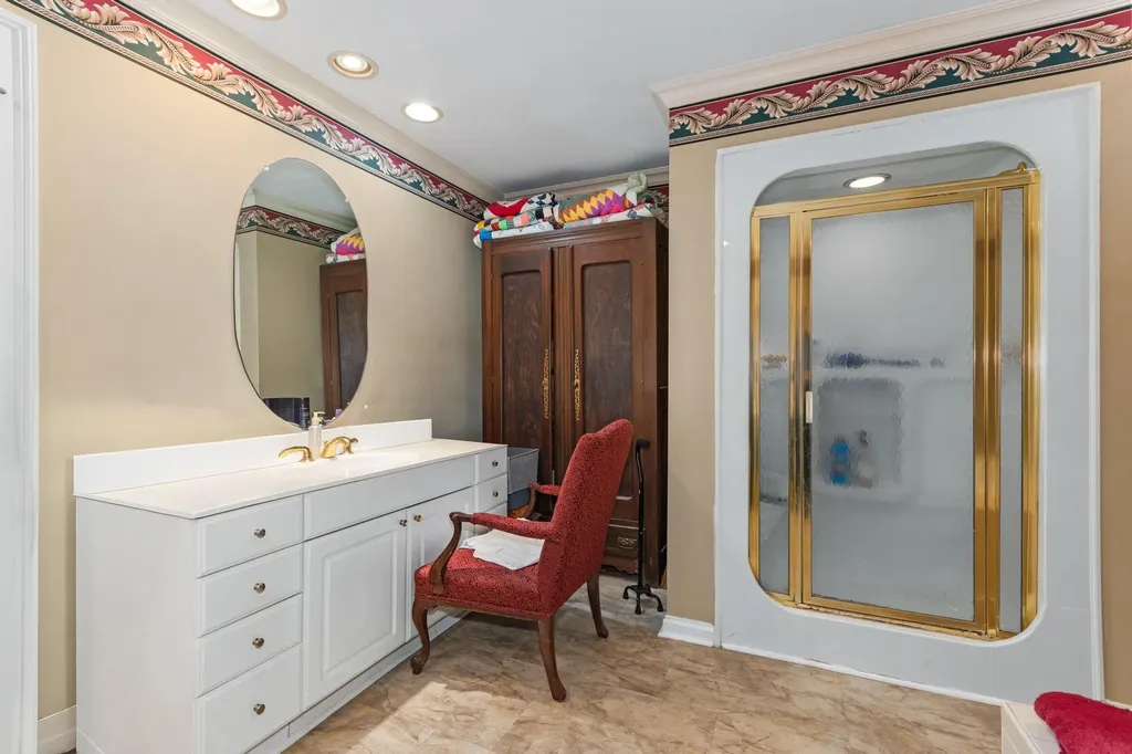225 Blue Springs Boulevard Cadiz KY 42211