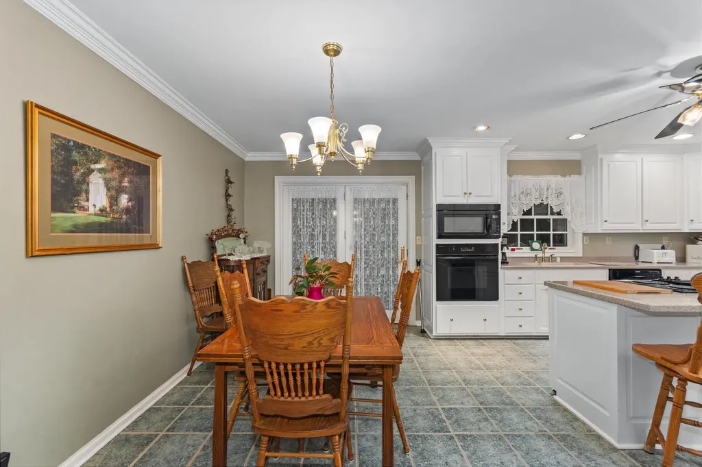 225 Blue Springs Boulevard Cadiz KY 42211