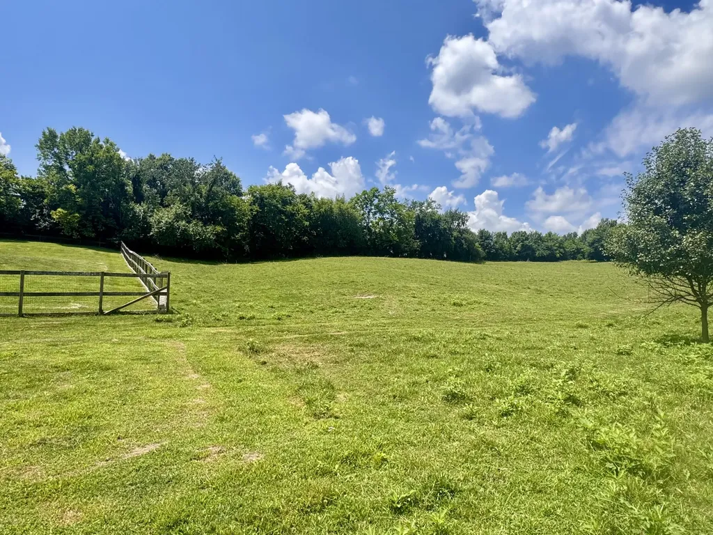 321 Tuggle Road Danville KY 40422