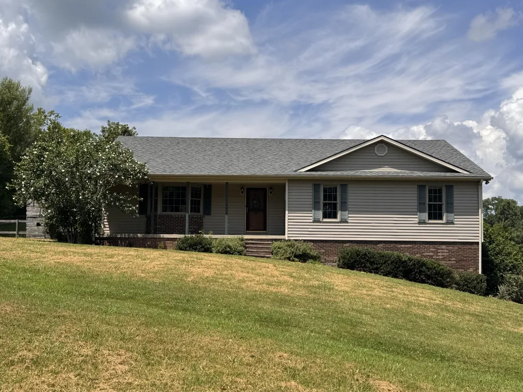 321 Tuggle Road Danville KY 40422