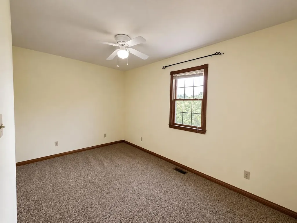 321 Tuggle Road Danville KY 40422