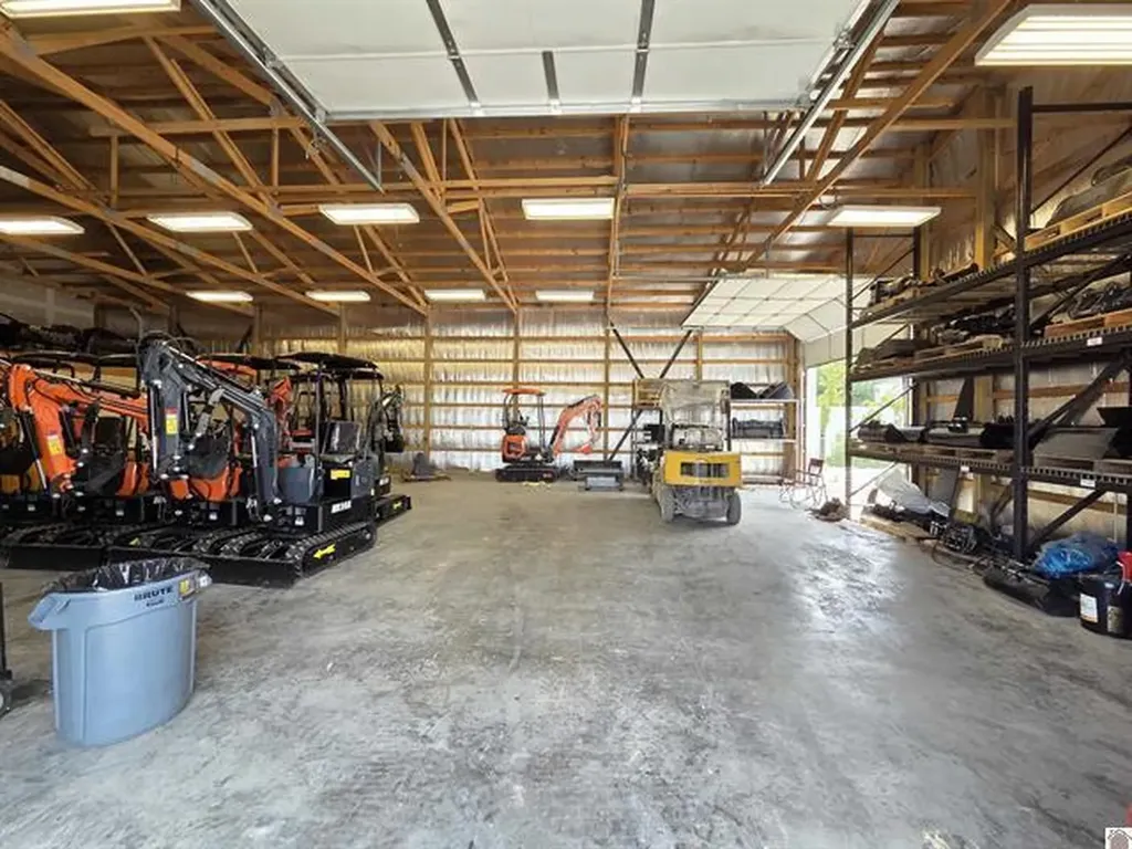 3515 Clarks River Road Paducah KY 42003
