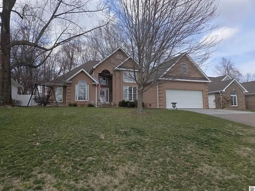 901 Aspen Way Paducah KY 42001